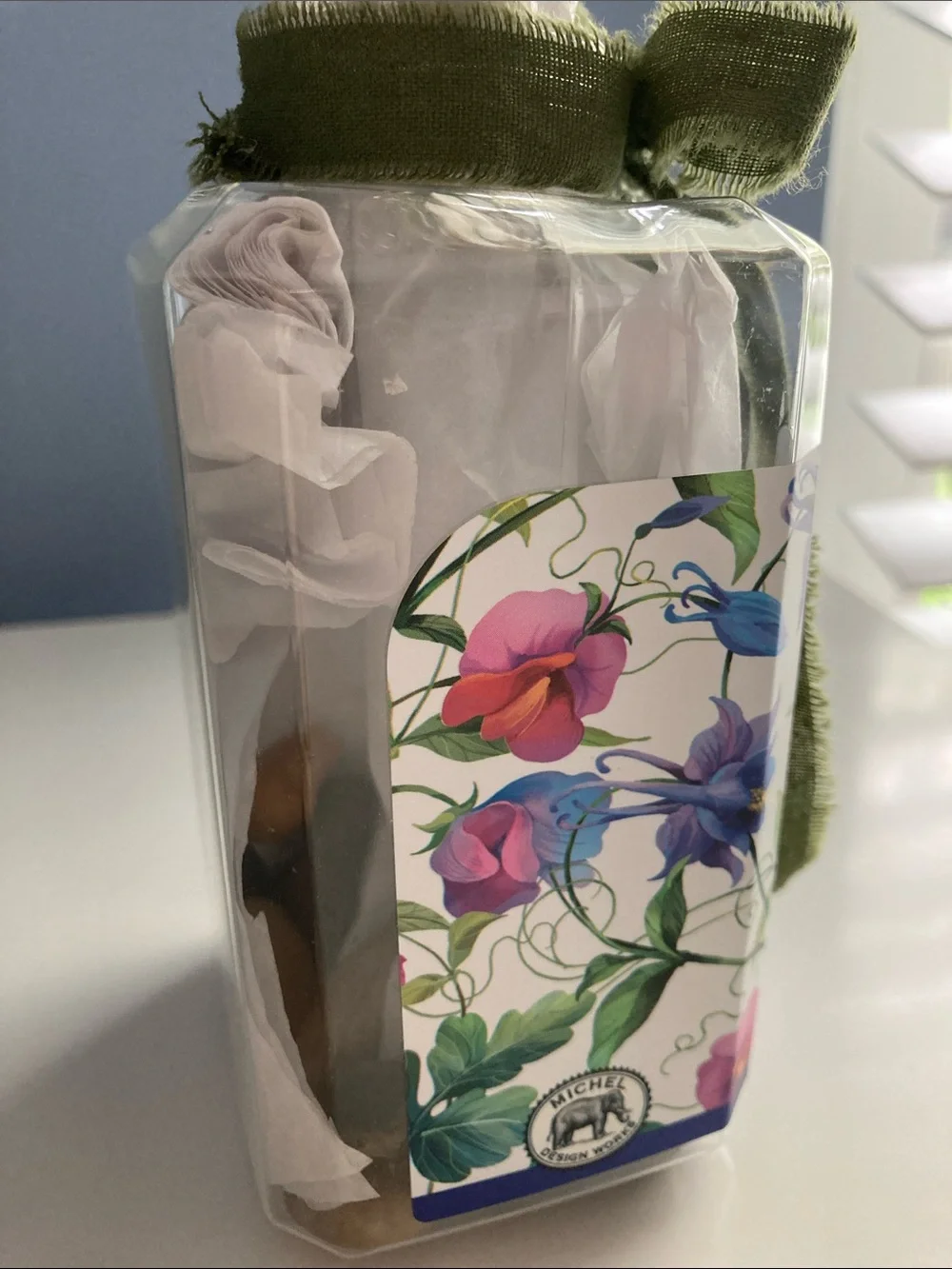 HANDMADE BUTTERFLY BOUQUET W VASE PURPLE PINK GREEN SILVER WIRE WRAPPED FLORAL
